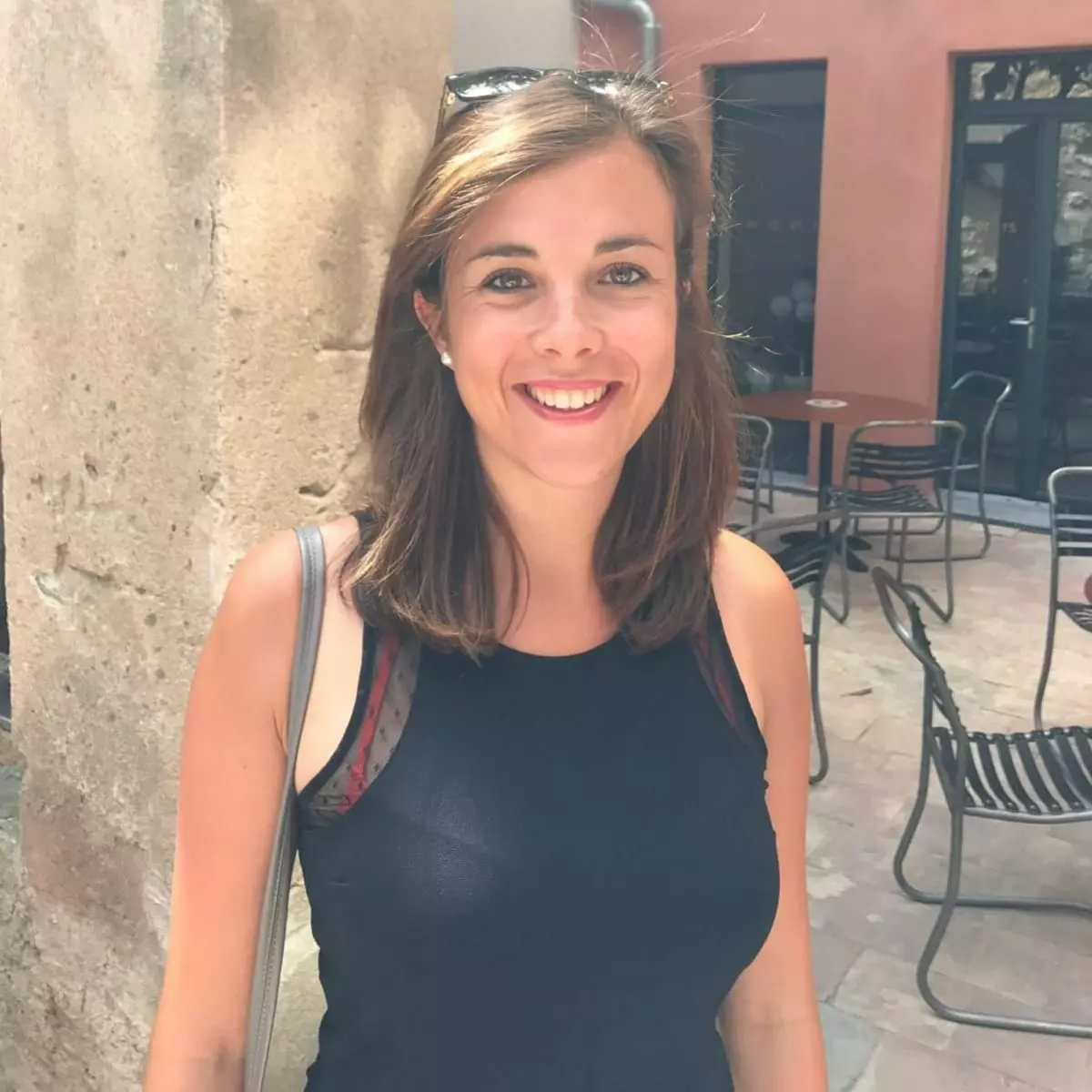 facebook_1518095872708